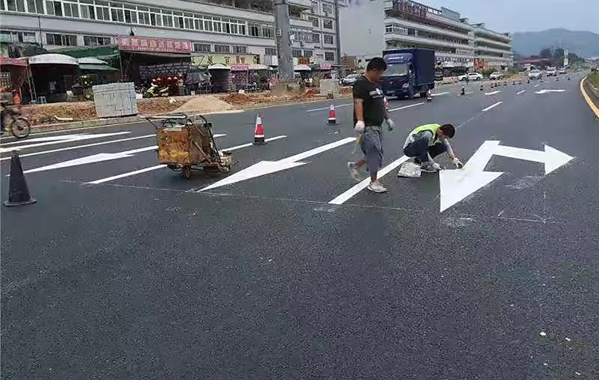 道路划线处理后.jpg